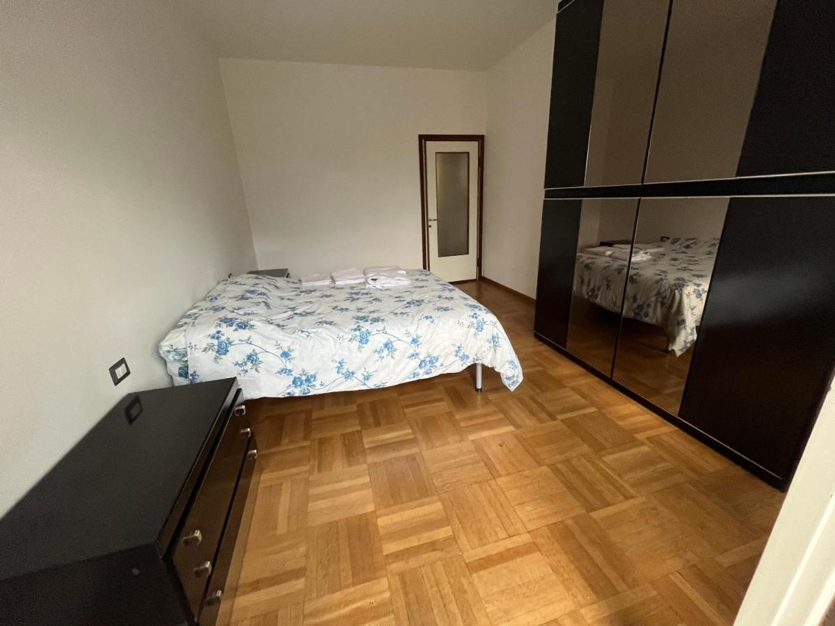 Ca' Del Duomo Appartement Como Buitenkant foto